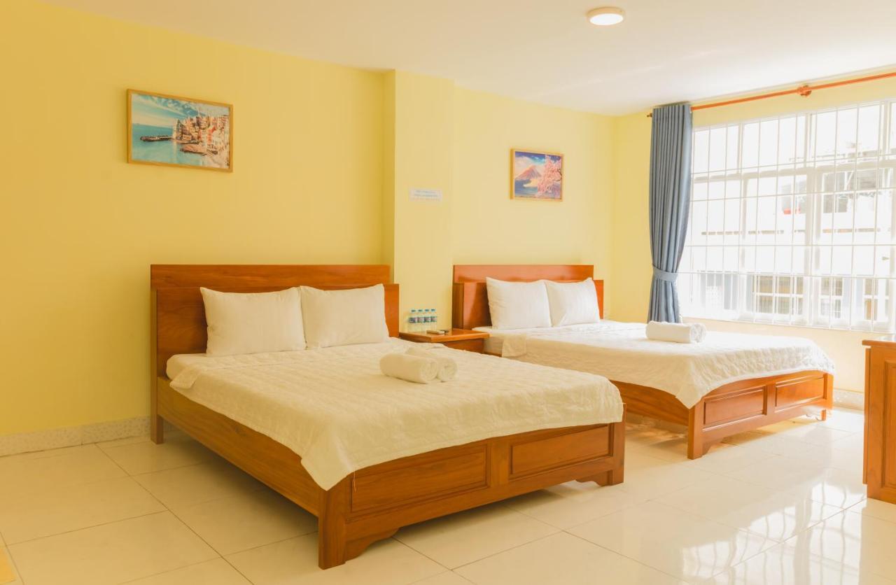 Thuy Trang Hotel 头顿 外观 照片